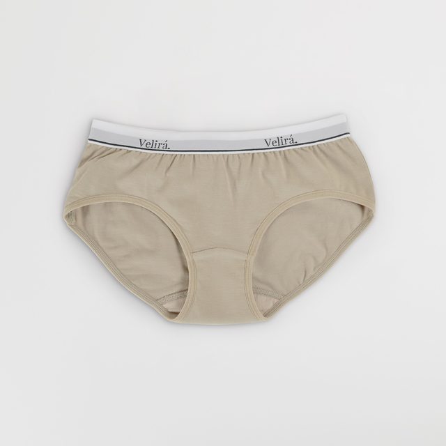 Velira Healthy Shorts beige